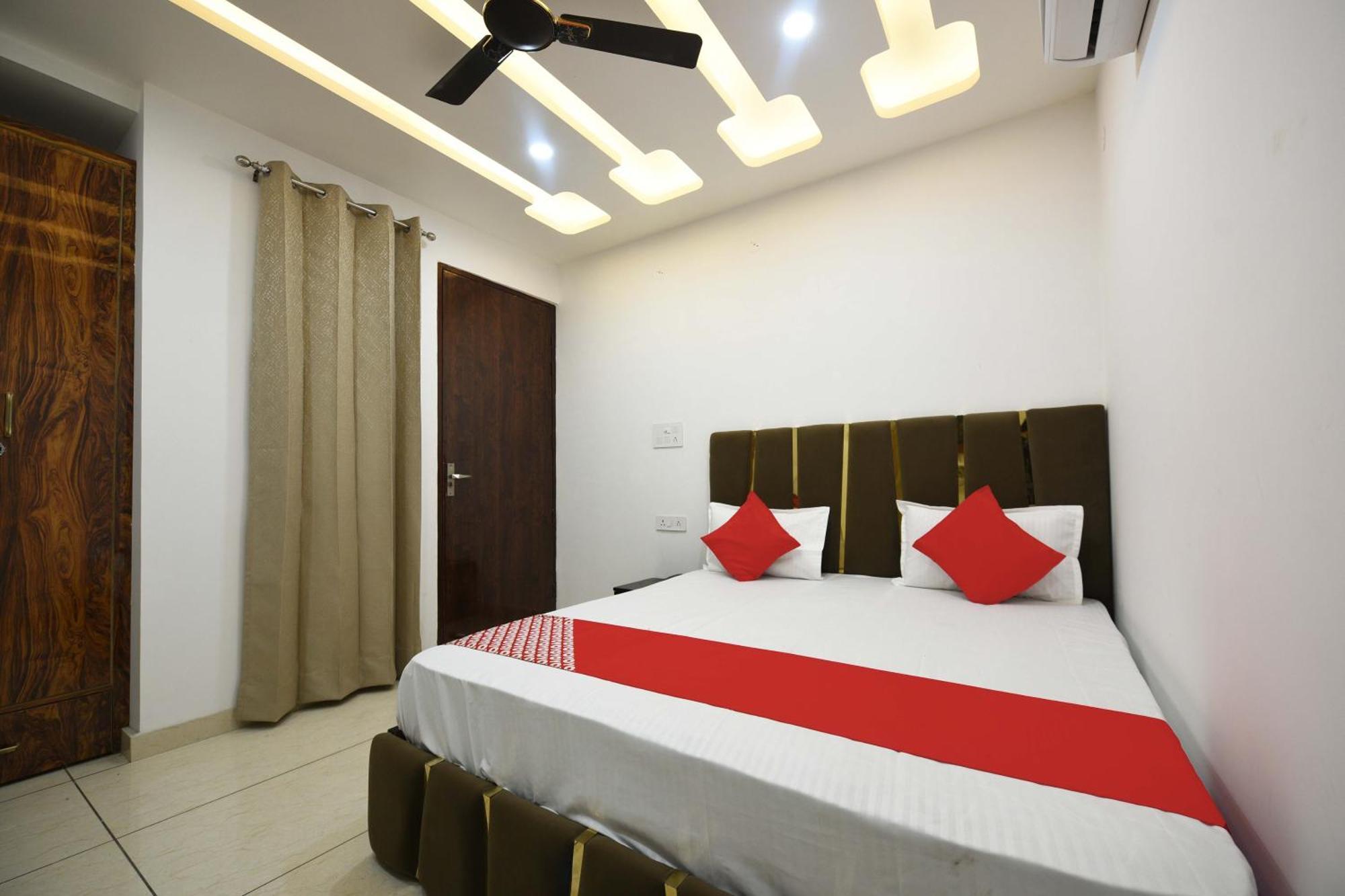 Hotel O Empire State Delhi  Buitenkant foto